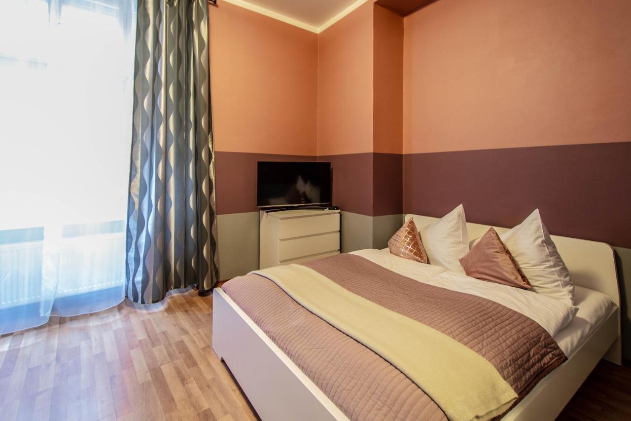 Ruzova Apartment By Ruterra Praha Exteriér fotografie