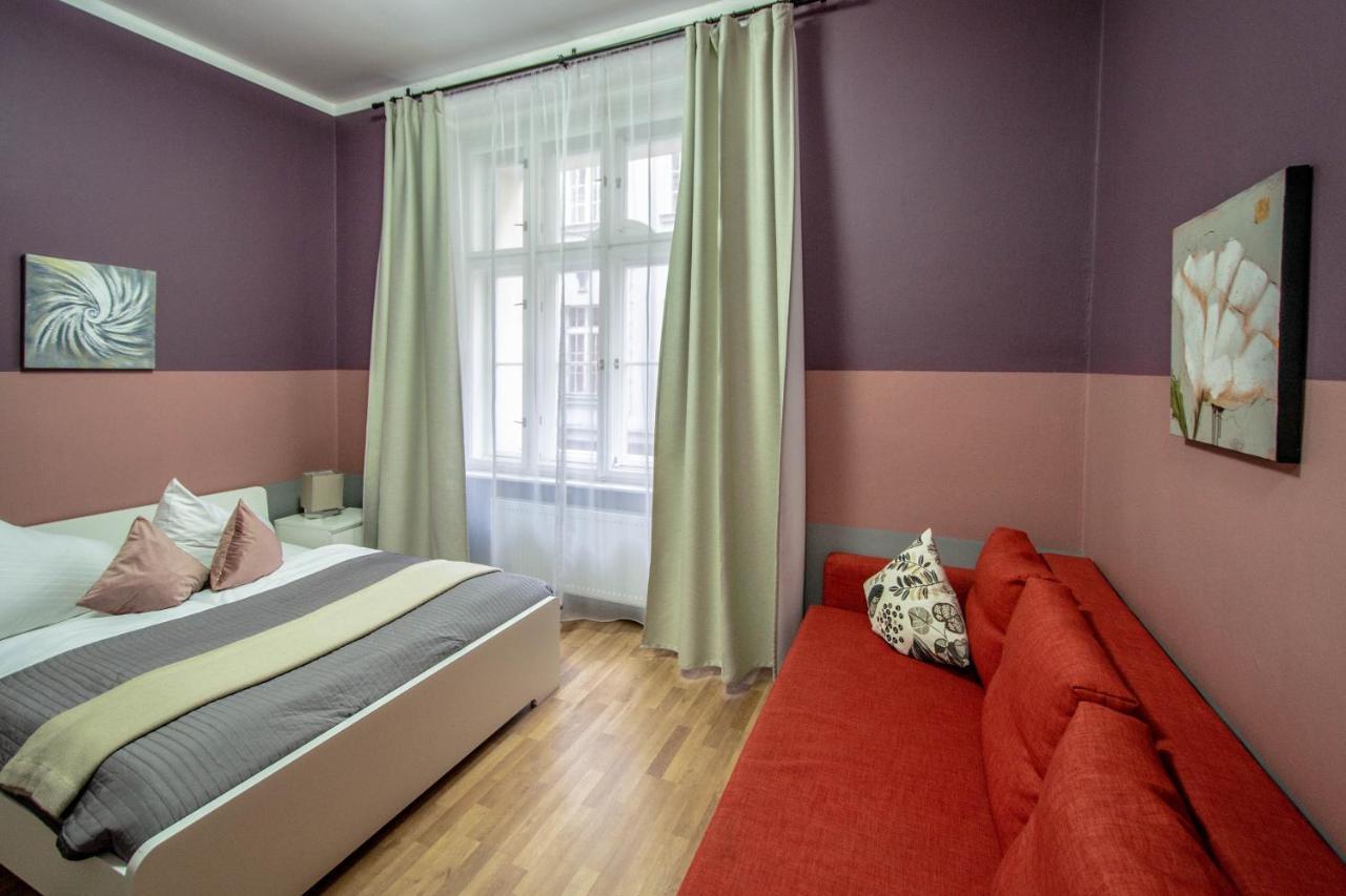 Ruzova Apartment By Ruterra Praha Exteriér fotografie